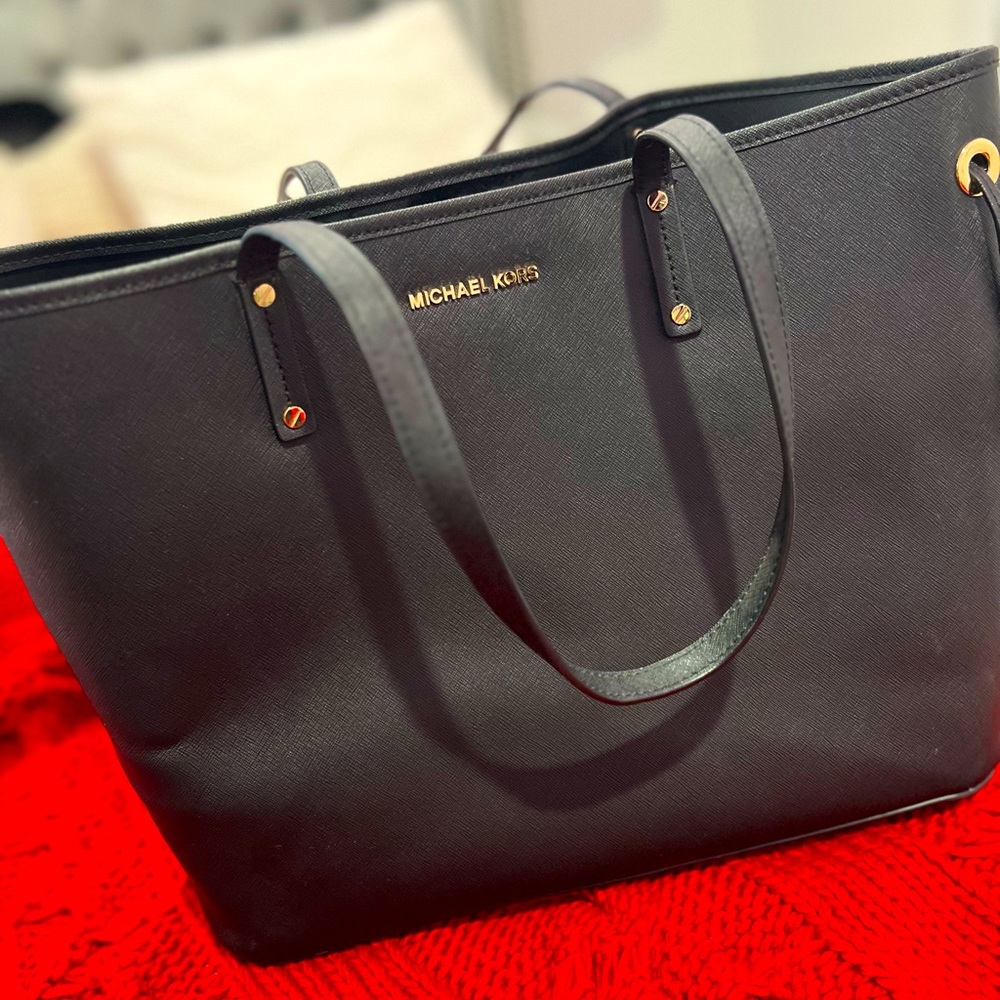 Michael Kors Tote